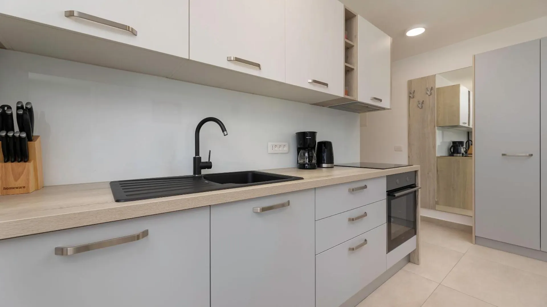Apartment Grasa Soline