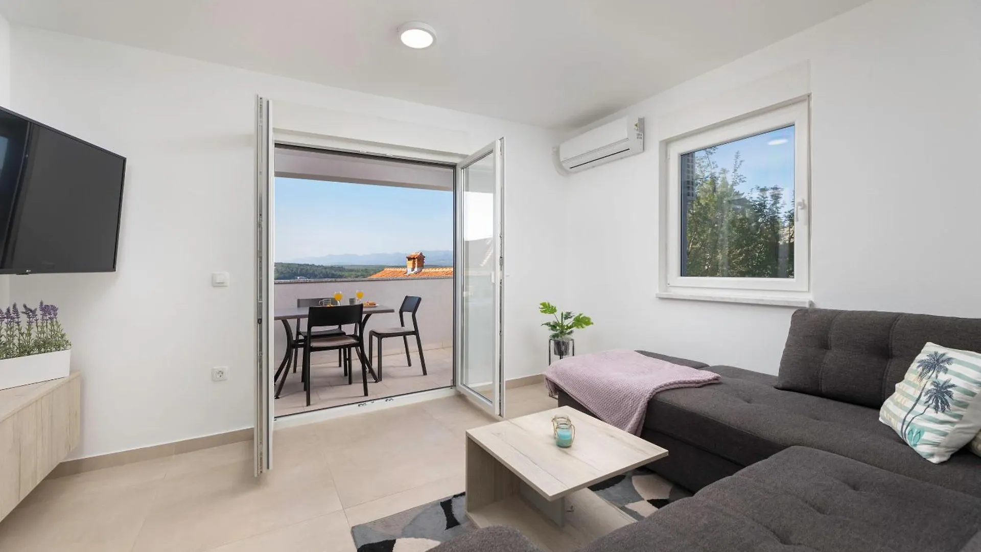 Apartment Grasa Soline  Croatia